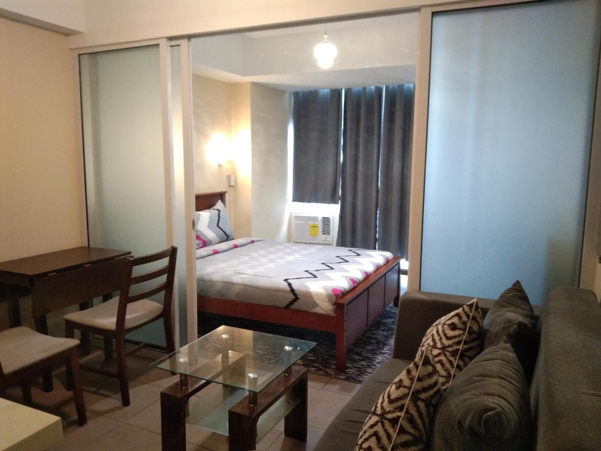 Beach Front Living In The Heart Of The City, Azure Residences مانيلا المظهر الخارجي الصورة