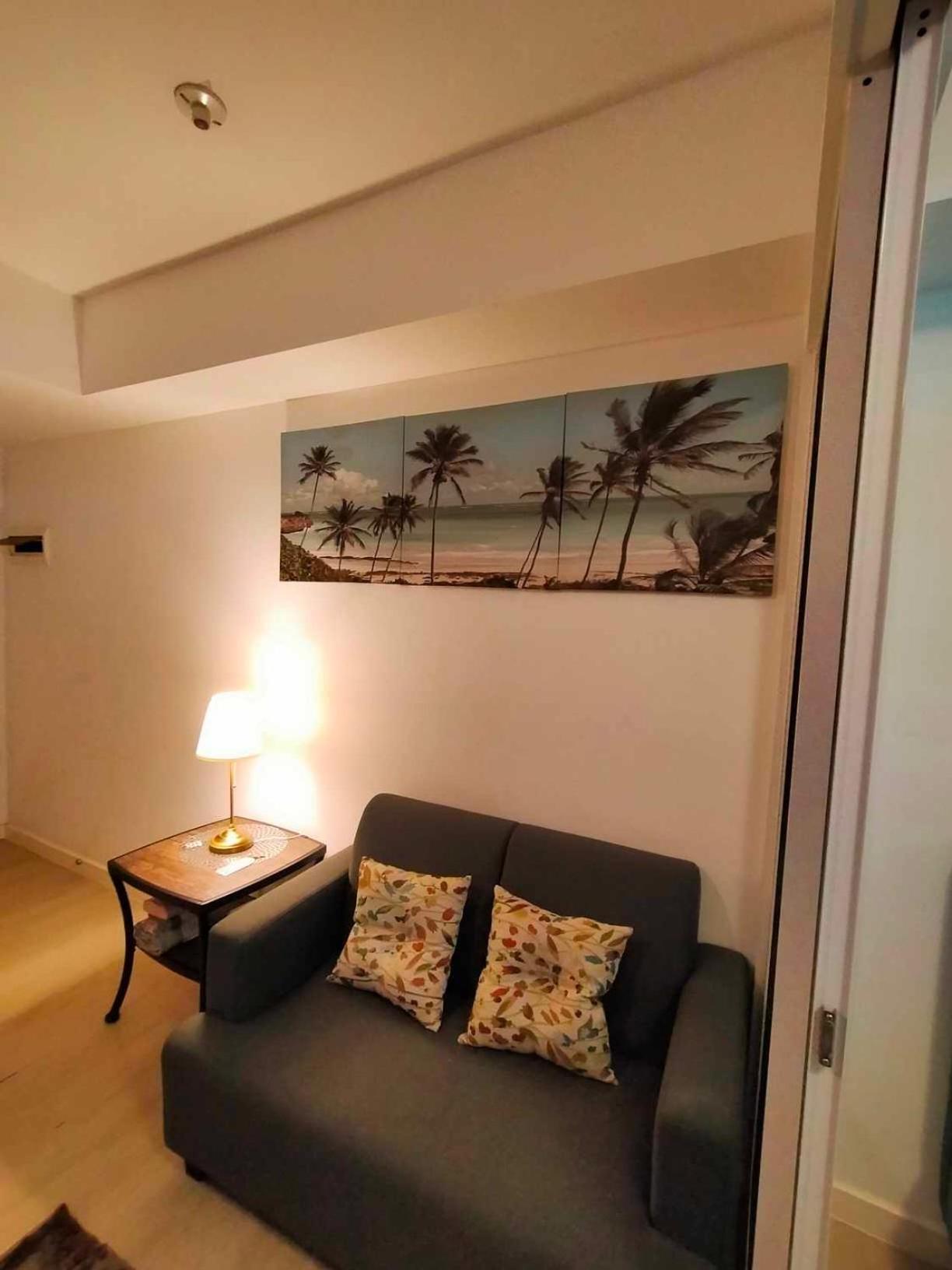 Beach Front Living In The Heart Of The City, Azure Residences مانيلا المظهر الخارجي الصورة